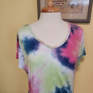 Tie-Dye V-Neck Women's Top